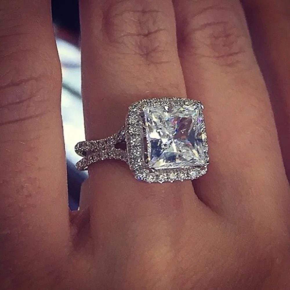 New 925 Silver Luxury Engagement Diamond Ring 💍 - Picture 1 of 6